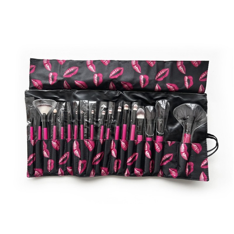 R&J KISS BRUSH BLANKET