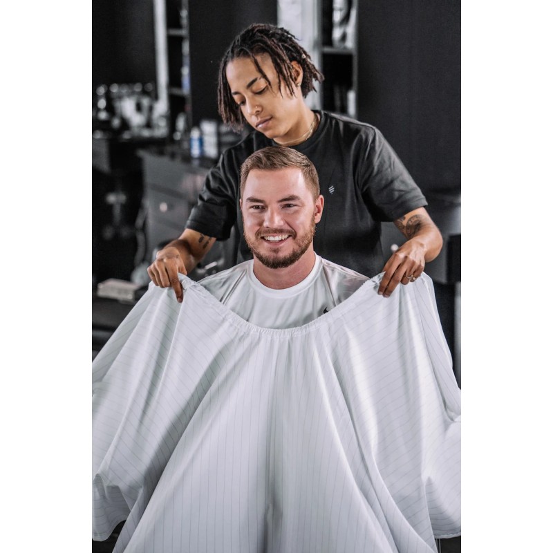 CAPA DE CORTE BARBER STRONG