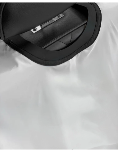 CAPA DE CORTE BLANCO MATE CUELLO DE GOMA B&G