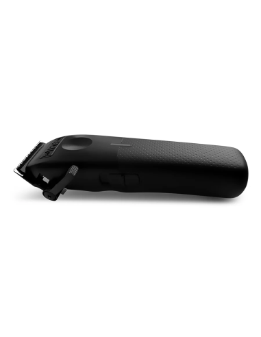 Cortadora profesional TPOB PLAY Clipper black— diseño ergonómico y alto rendimiento.
